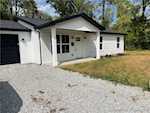 1170 Pearl St Austin IN 47102 | MLS 202507475 Photo 5