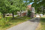 658 N Clark Blvd Clarksville IN 47129 | MLS 2025010892 Photo 1