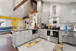 932 E 8th St Jeffersonville IN 47130 | MLS 202509867 Photo 11