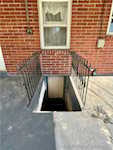 1125 Windsor Dr Jeffersonville IN 47130 | MLS 2025010926 Photo 4