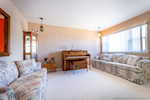 2827 Wahoo Dr New Albany IN 47150 | MLS 2025010970 Photo 4