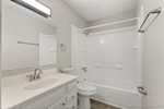 815-817 Lancelot Ct Jeffersonville IN 47130 | MLS 2025011004 Photo 18