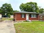 3140 Taylor Dr Clarksville IN 47129 | MLS 2025011008 Photo 2