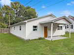 60 Factory Dr Austin IN 47102 | MLS 2025011009 Photo 3