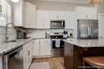 5714 Sugar Berry Ln Jeffersonville IN 47130 | MLS 2025011098 Photo 10