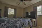 1441 Longfellow Dr Clarksville IN 47129 | MLS 2025010372 Photo 22