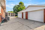 2420 Jacobs Dr New Albany IN 47150 | MLS 2025011102 Photo 2