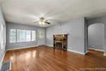 2231 E Oak St New Albany IN 47150 | MLS 2025011182 Photo 4