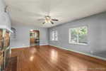 2231 E Oak St New Albany IN 47150 | MLS 2025011182 Photo 3