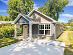 416 Myrtle St Jeffersonville IN 47130 | MLS 202507951 Photo 2