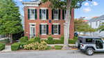 https://cdn.listingphotos.sierrastatic.com/large/v1758319493/263/263_2025011231_03.jpg 204 W Third St Madison IN 47250 | MLS 2025011231 Photo 3
