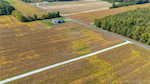 https://cdn.listingphotos.sierrastatic.com/large/v1760133680/263/263_2025011773_06.jpg 5127 W Interstate Block Rd Madison IN 47250 | MLS 2025011773 Photo 6