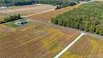 https://cdn.listingphotos.sierrastatic.com/large/v1760133684/263/263_2025011773_04.jpg 5127 W Interstate Block Rd Madison IN 47250 | MLS 2025011773 Photo 4