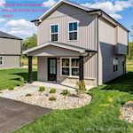 911 Cherry New Albany IN 47150 | MLS 2025012197 Photo 1